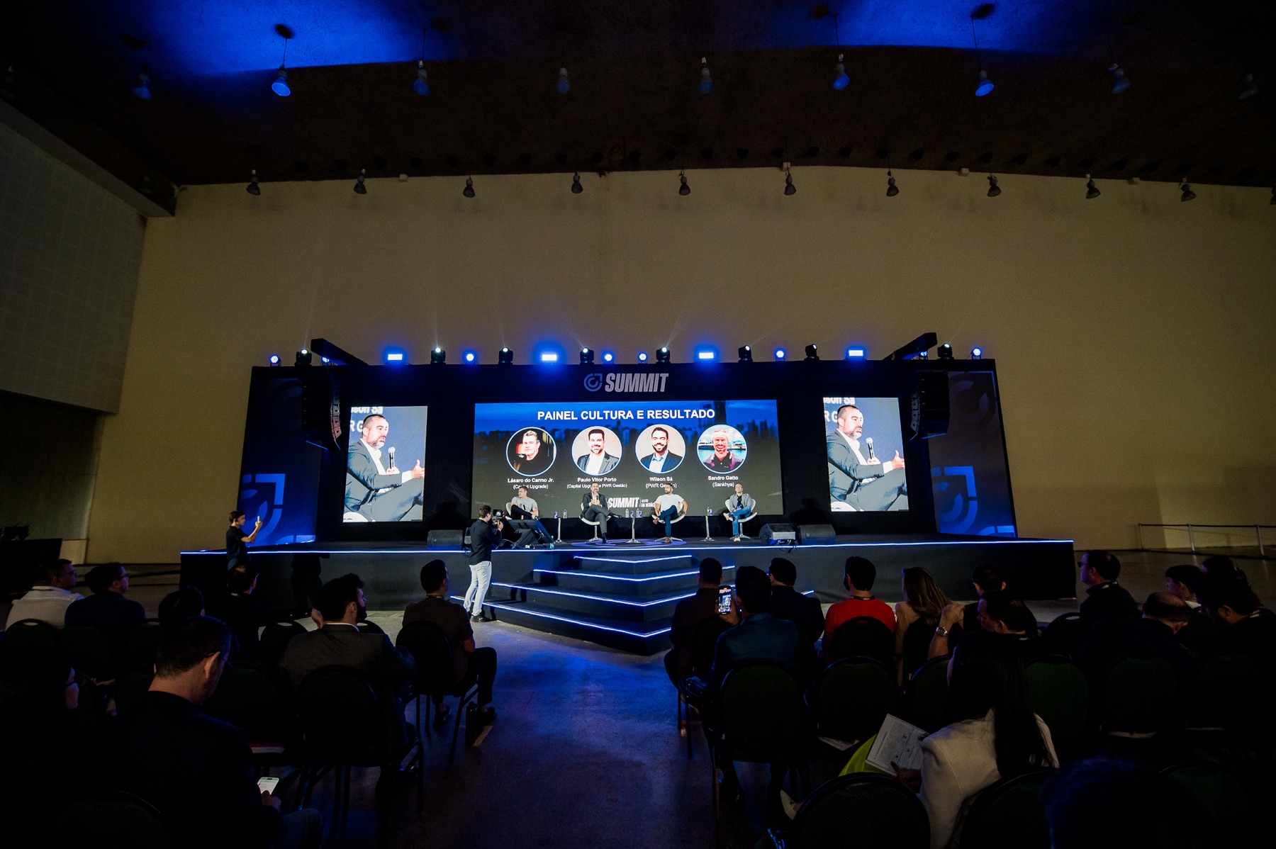 Momento Power no palco do evento